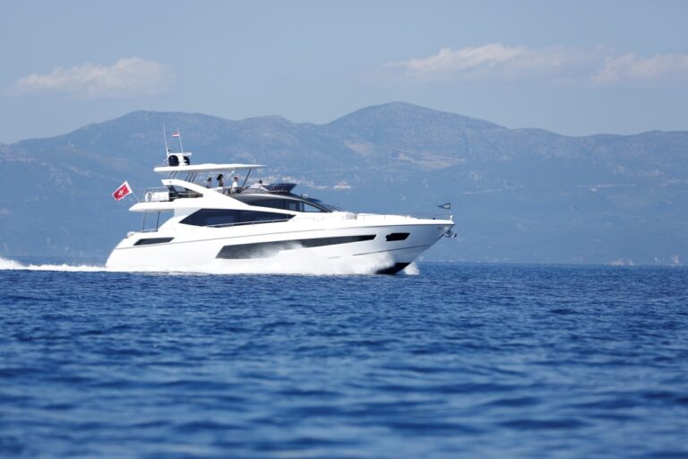 Motor Yacht FINEZZA - Cruising