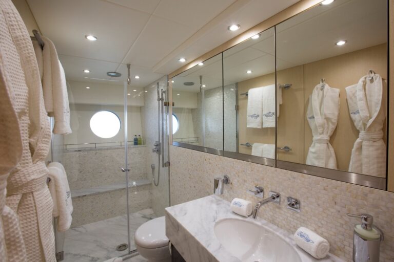 Motor Yacht FINEZZA - Ensuite