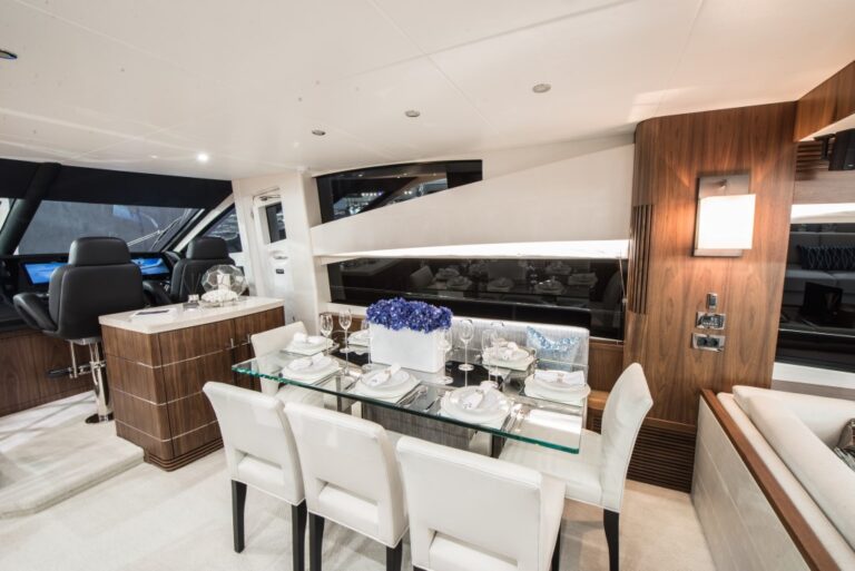 Motor Yacht GLASAX - 007