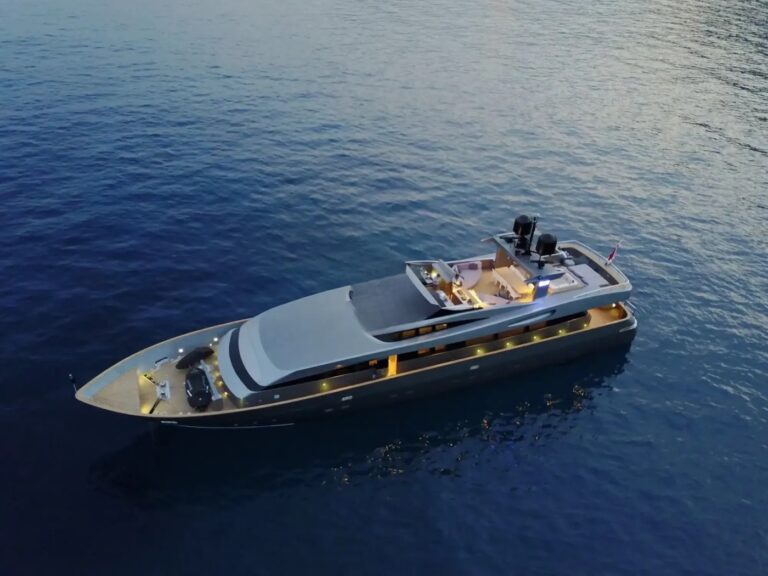 Motor Yacht IROCK