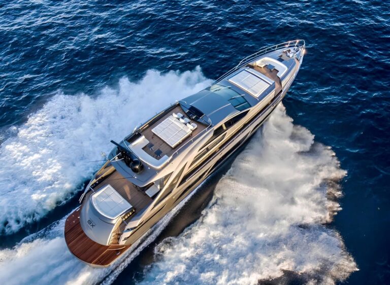 Motor Yacht JUST 4