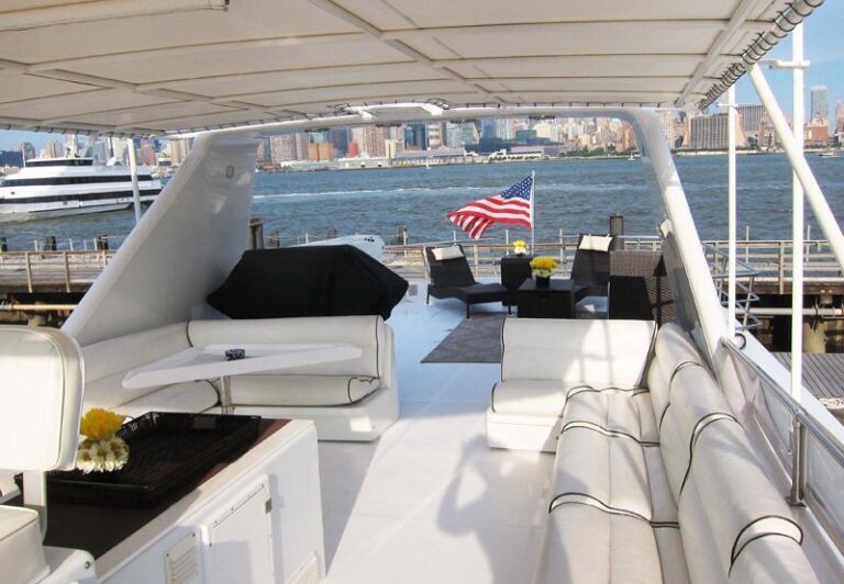 Motor Yacht JUSTINE -  Flybridge