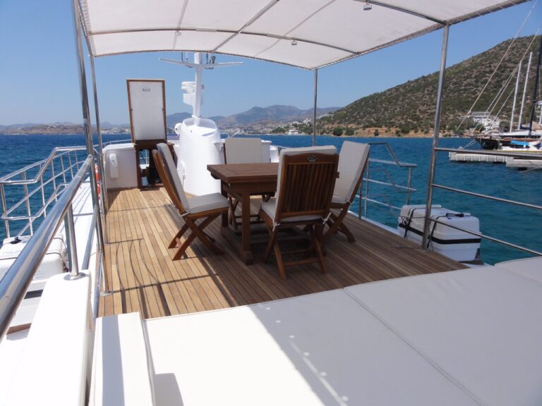 Flybridge
