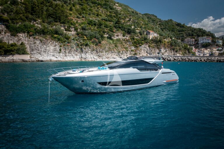Motor Yacht LADY DB