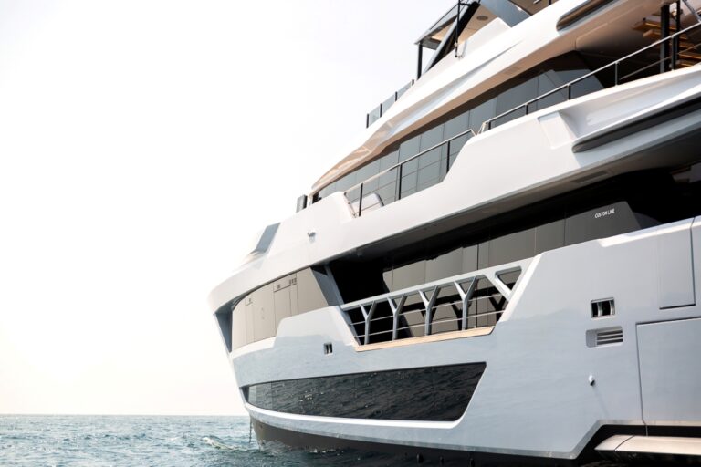 Motor Yacht LADY DIA