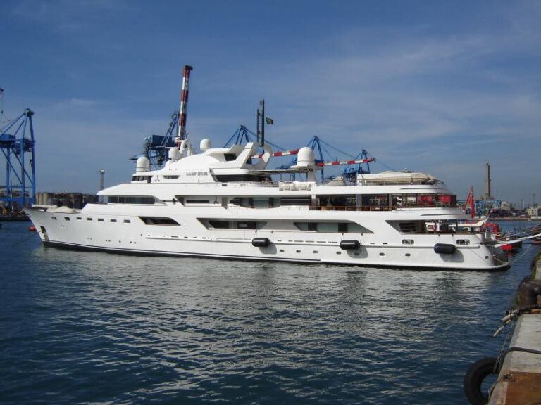 Motor Yacht LADY HAYA - Mitsubishi