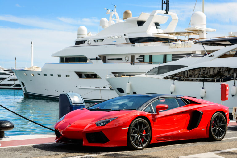 Motor Yacht LADY HAYA - Mitsubishi - With Sports Car