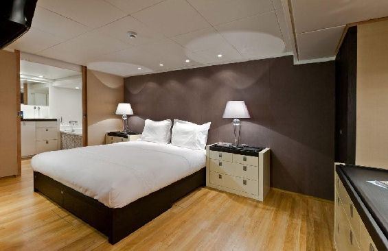 Motor Yacht LARS -  Master Cabin