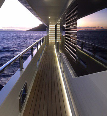 Motor Yacht LIQUID SKY By CMB Yachts - Side Deck