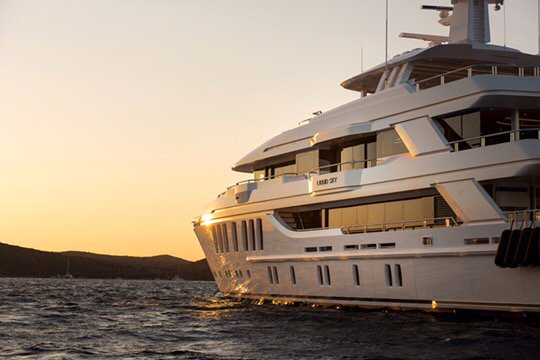 Motor Yacht LIQUID SKY By CMB Yachts - Sunset