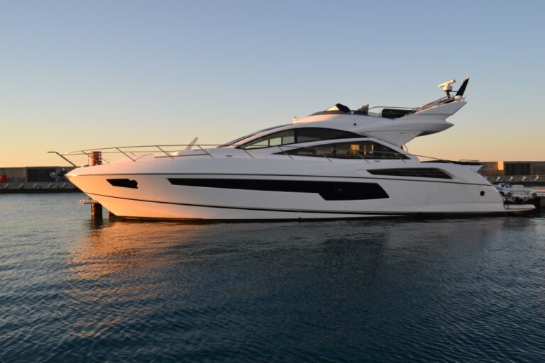 Motor Yacht MALOLO - 001