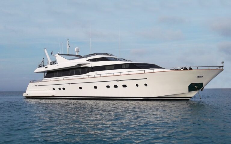 Motor Yacht MARTINA - Main
