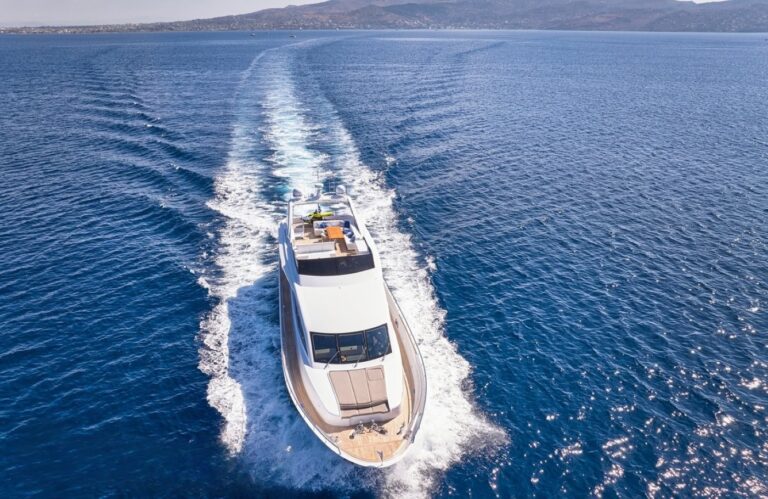 Motor Yacht MILGAUSS