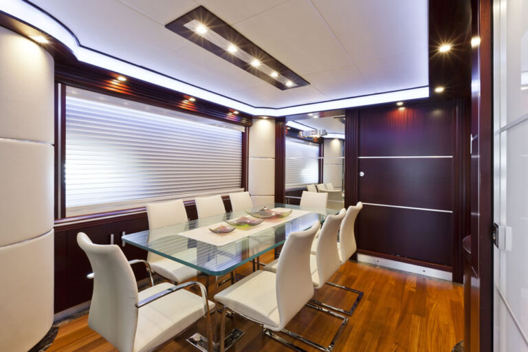 Motor Yacht NASEEM - Dining