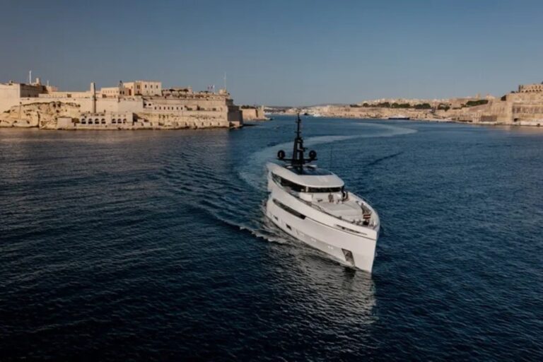 Motor Yacht NIGHT FURY II