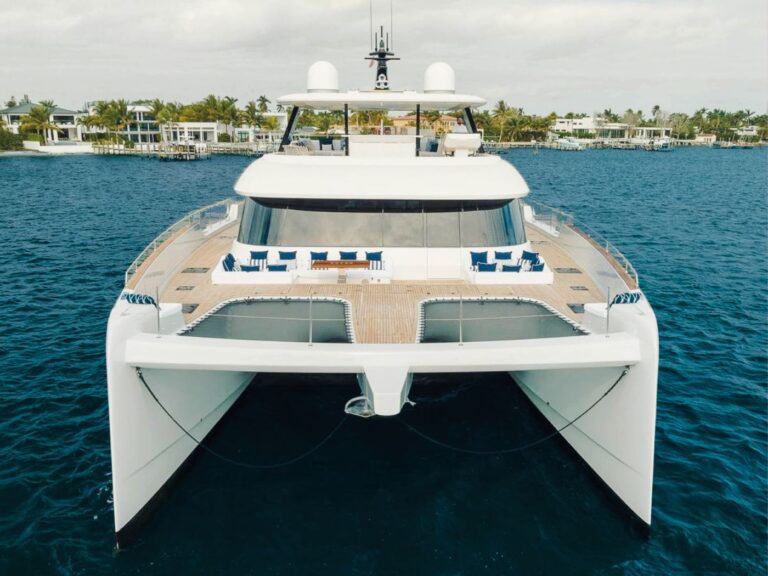 Motor Yacht NJOY
