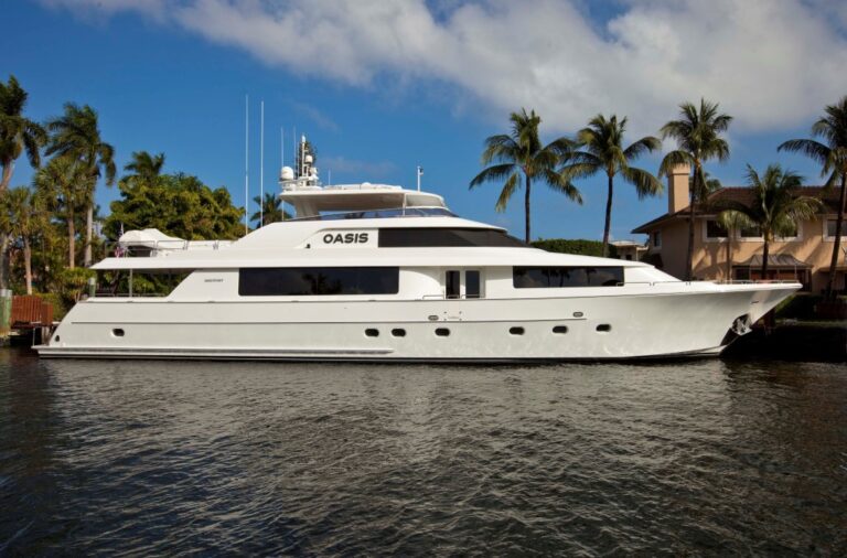 Motor Yacht OASIS - Main