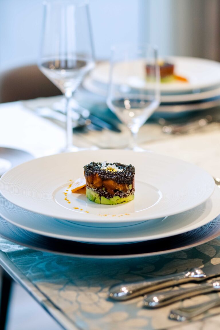 Motor Yacht OURANOS By Admiral Yachts - Cuisine