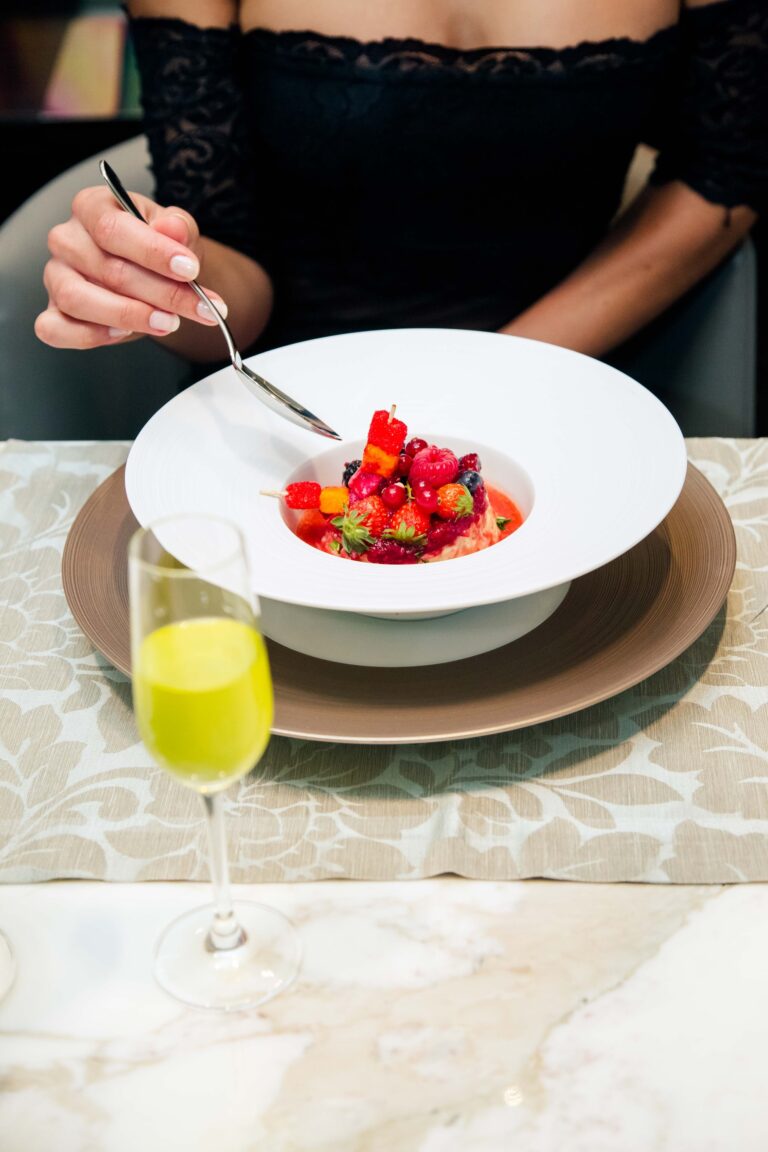 Motor Yacht OURANOS By Admiral Yachts - Dining