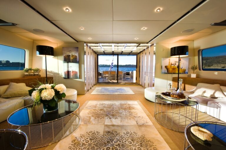 Motor Yacht PANDION - Salon
