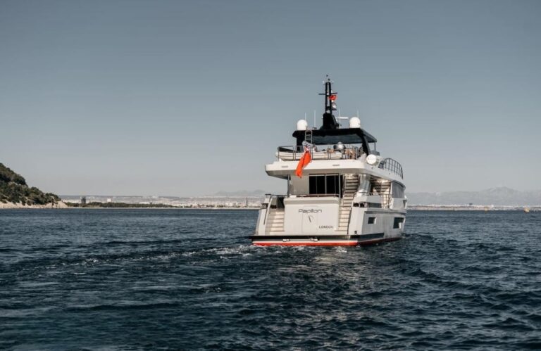 Motor Yacht PAPILLON