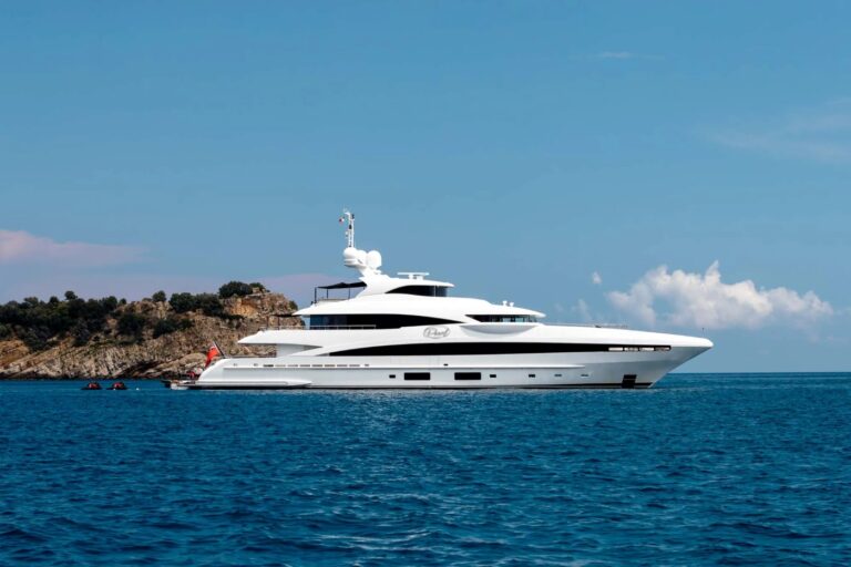 Motor Yacht PEARL