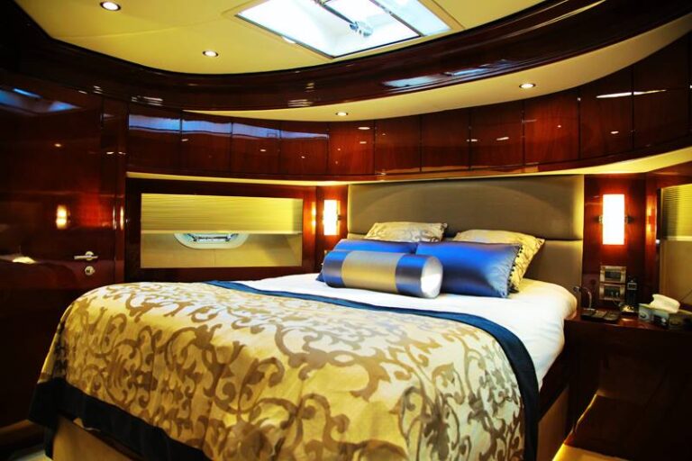 Motor Yacht SAFWA 1 - accommodation