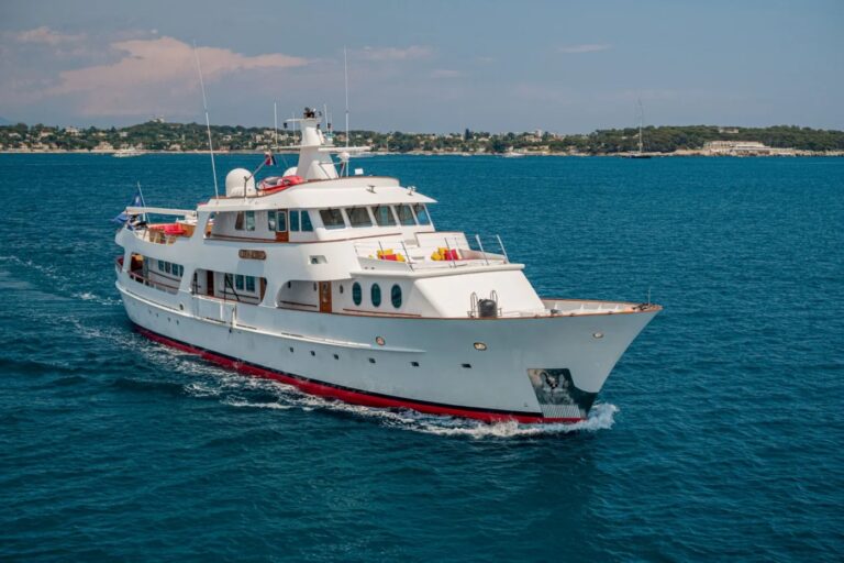 Motor Yacht SEA LION