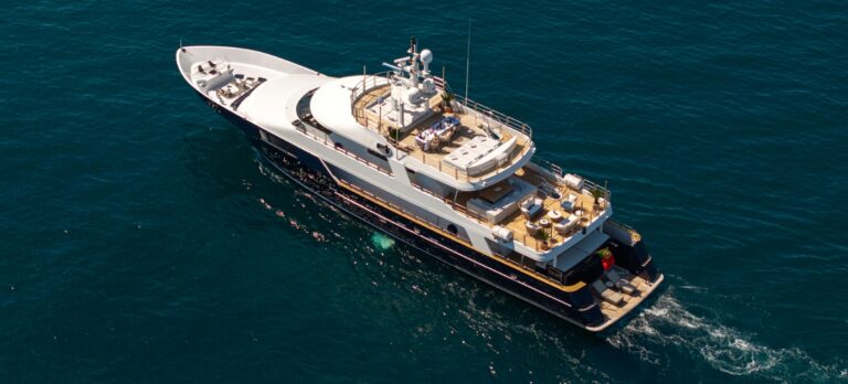 Motor Yacht Sensei
