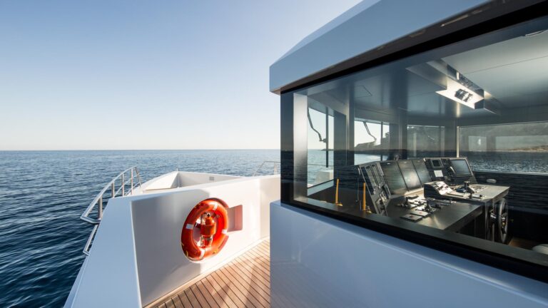 Motor Yacht Sexy Fish - Tansu Yachts - exterios spaces