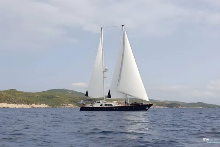 Motor Yacht Spirit L