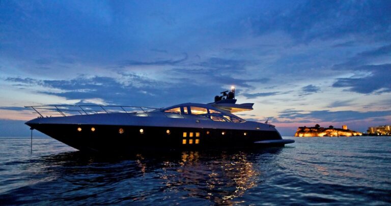 Motor Yacht THEA -  At Night