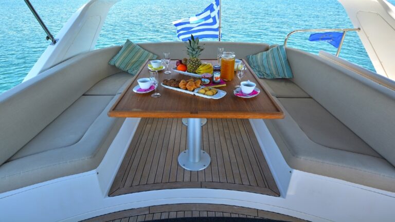 Motor Yacht WAVE MASTER - 004