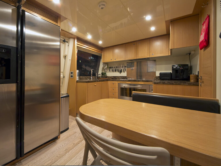 Motor Yacht ZIACANAIA - Galley