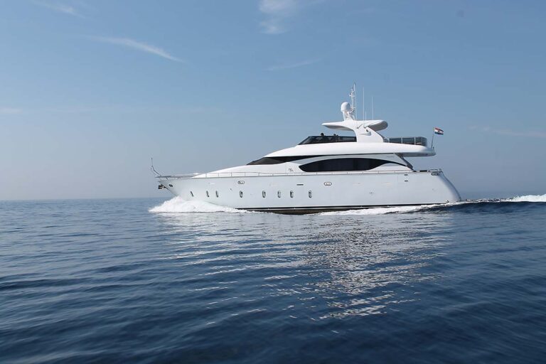 Motor yacht 888 - 003