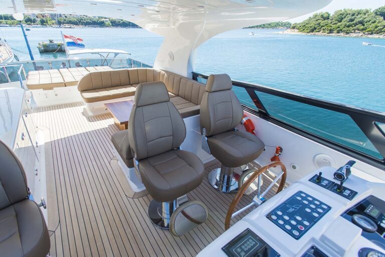 Motor yacht 888 - 008