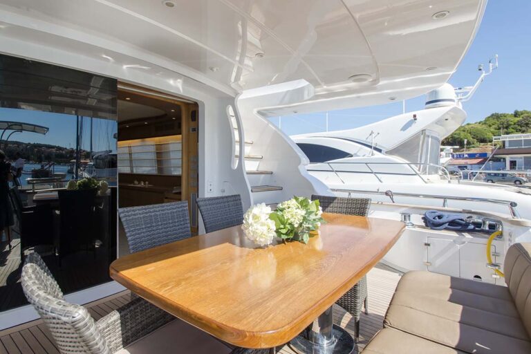 Motor yacht 888 - 009