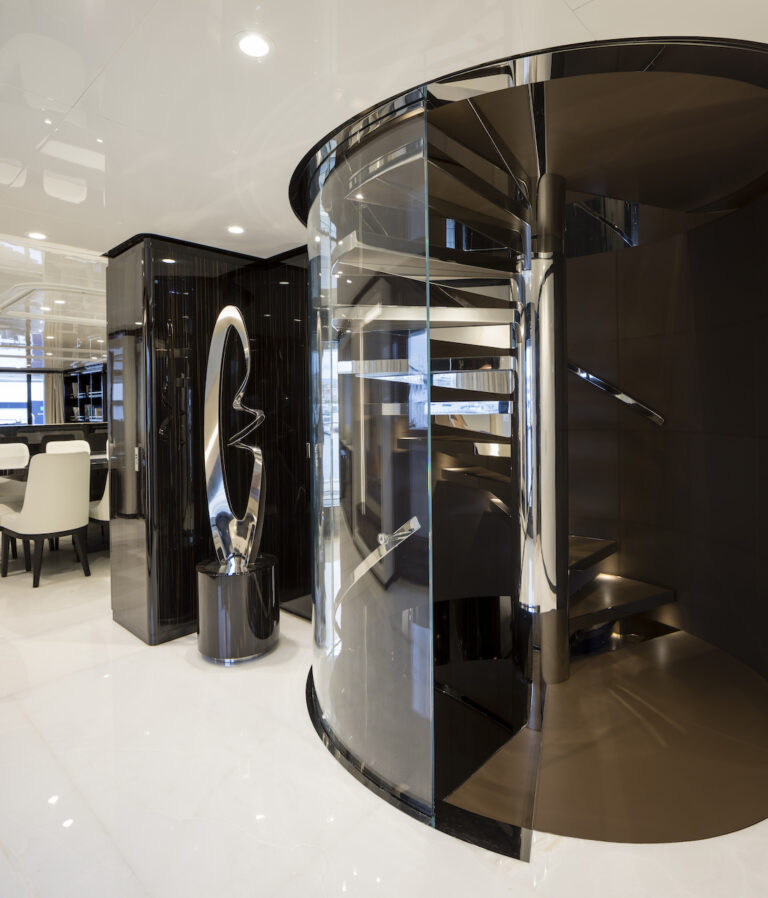 Motor Yacht ANDIAMO - Staircase