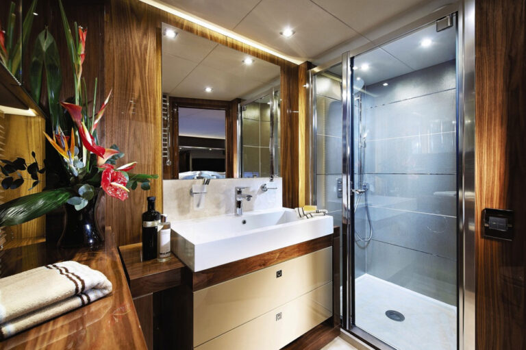 Motor yacht AQUA LIBRA - 014