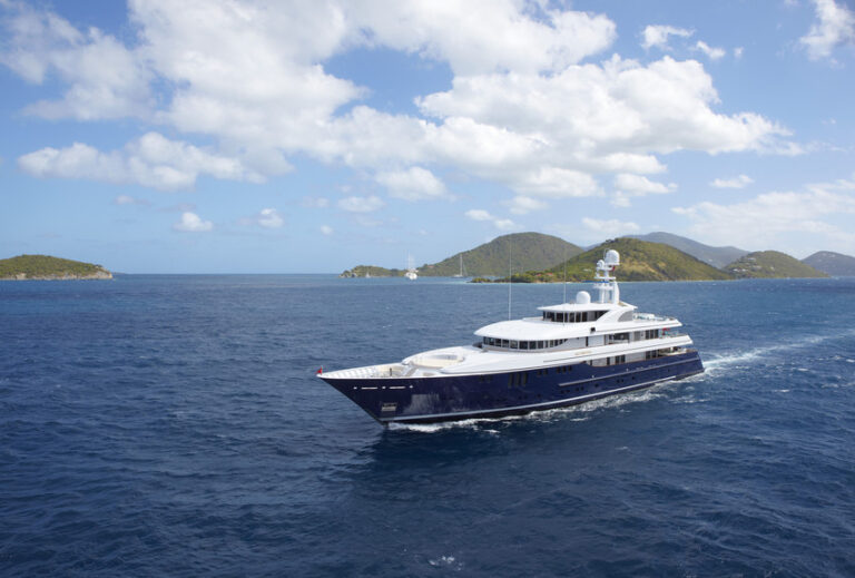 Motor yacht ARCHIMEDES - Photo Visions Photography - courtesy of Feadship