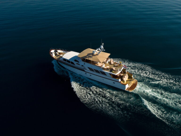 Motor yacht AURIANE - Running