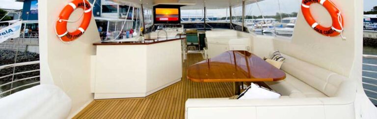 Motor yacht AUSPRO -  Sundeck