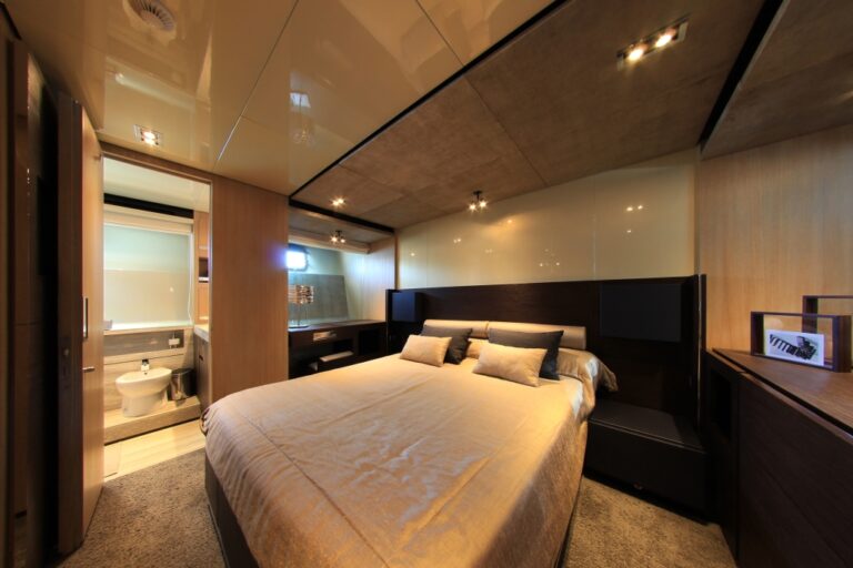 VIP Cabin View