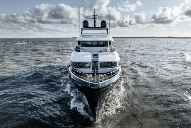Motor Yacht COCOON