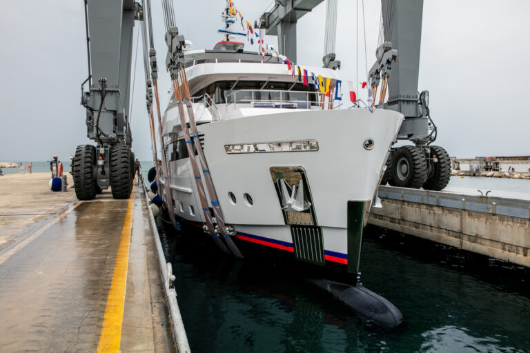 Motor Yacht Crowbridge Hits Water In Italy -