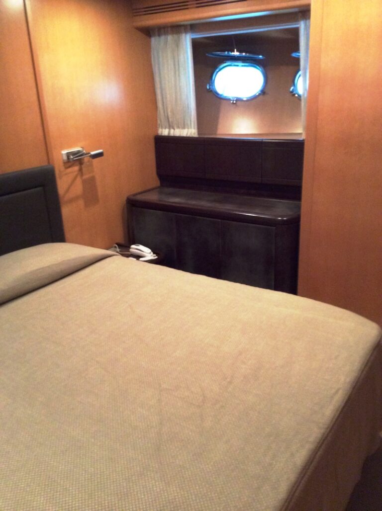 Motor yacht DOUBLE XELLE - Cabin