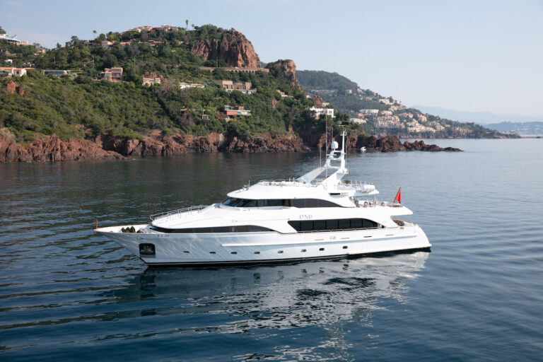 Motor Yacht DXB