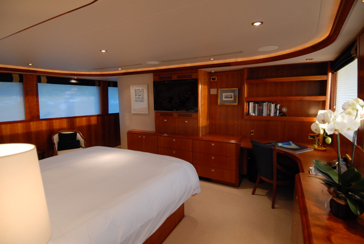 Motor yacht Dona Lola -  Master Cabin View 2