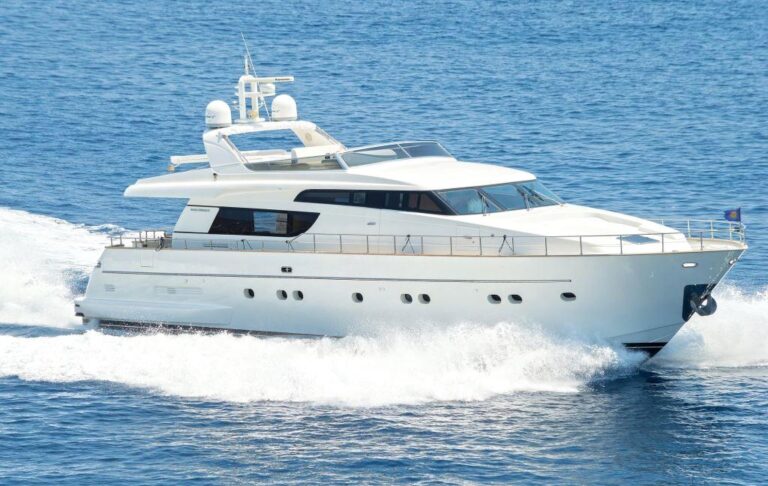 Motor yacht FOS - Main
