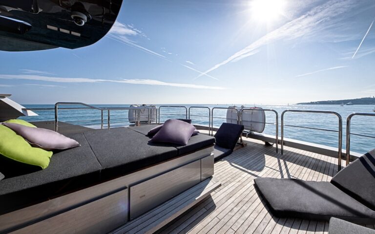 Motor yacht FUSION - 010